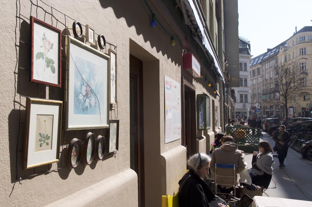 Operastreet City Center Santorin Wien Exteriör bild